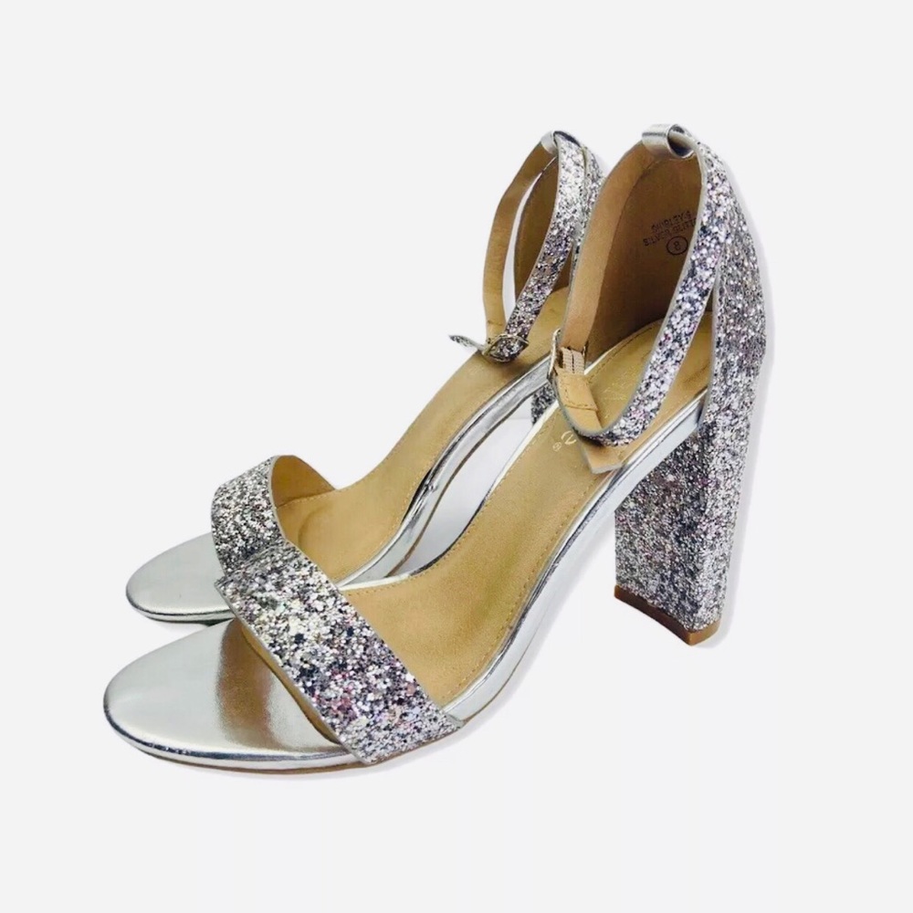 New Bella Marie 6 silver glitter bling heels
